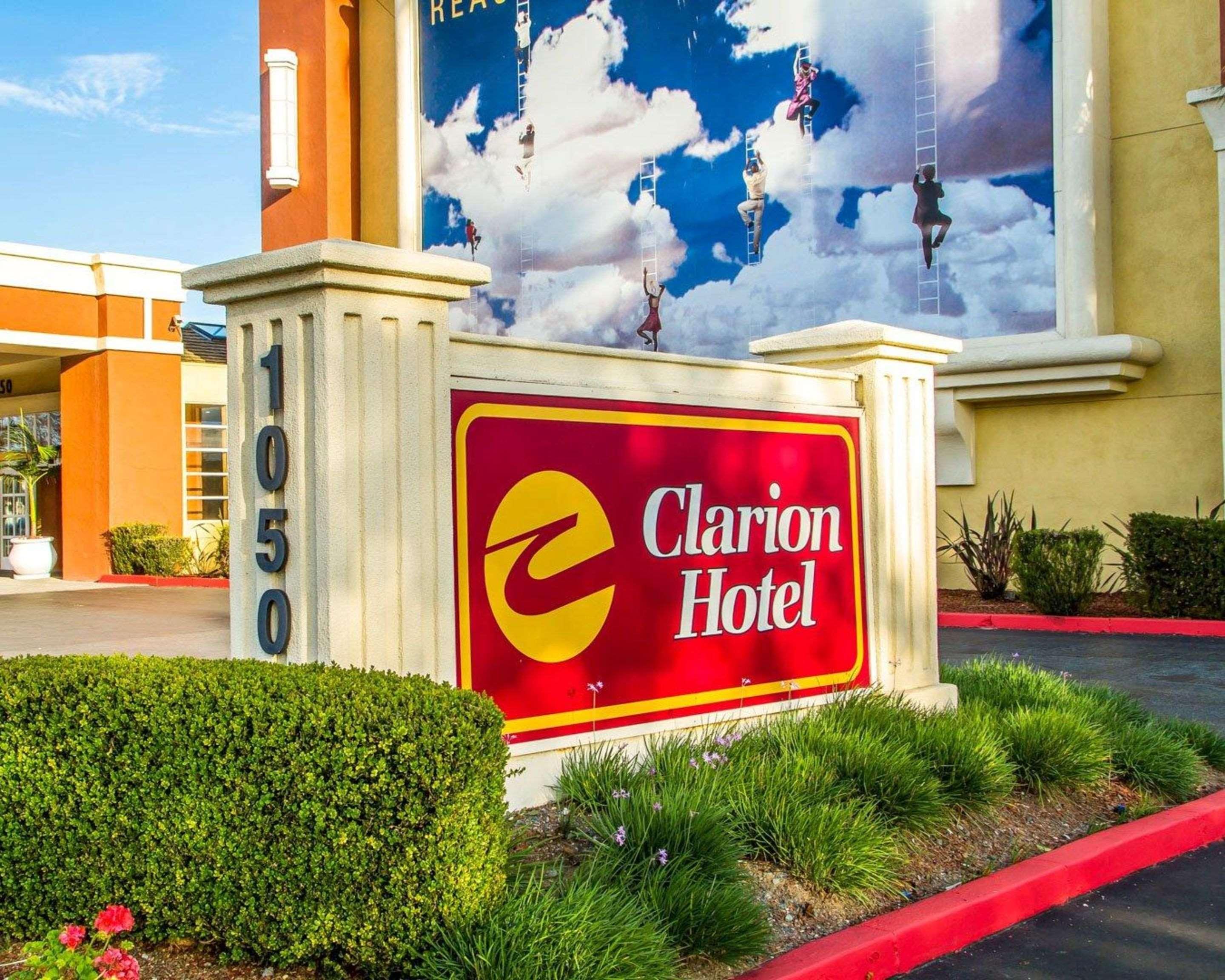 Clarion Hotel Concord Exterior foto